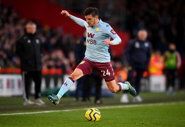 乐鱼体育app-阿斯顿维拉内部会议纪要流出——赛后官宣签约，法甲使命明确，轮换策略成焦点