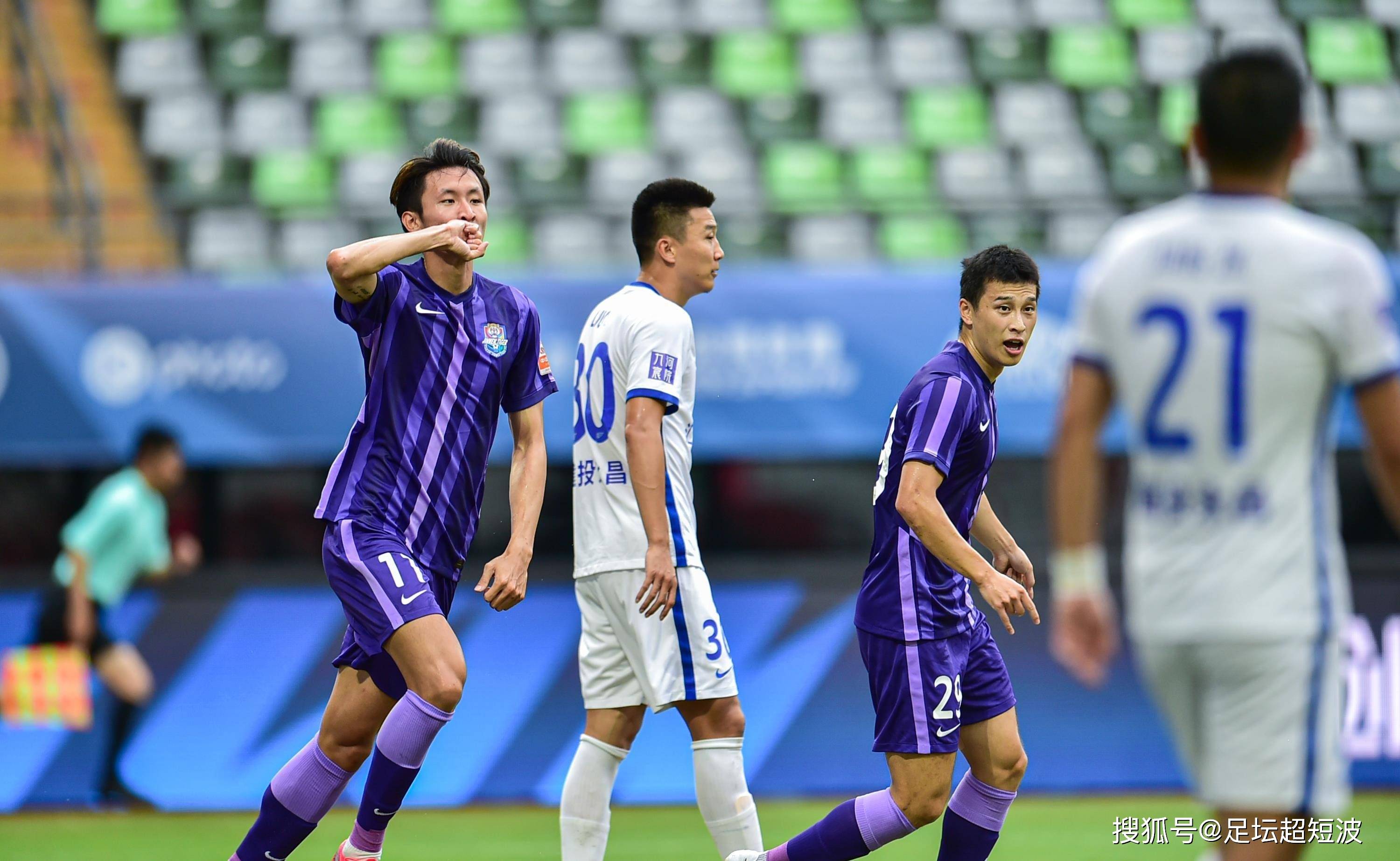 乐鱼中国官网-奥兰多魔术加时末段强势反弹，志在中超名次提升，底气十足，阵容厚度经受考验