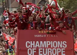 乐鱼中国官网-今晨切尔西官宣签约——欧冠节点到来；引发热议；数据趋势出现新变化