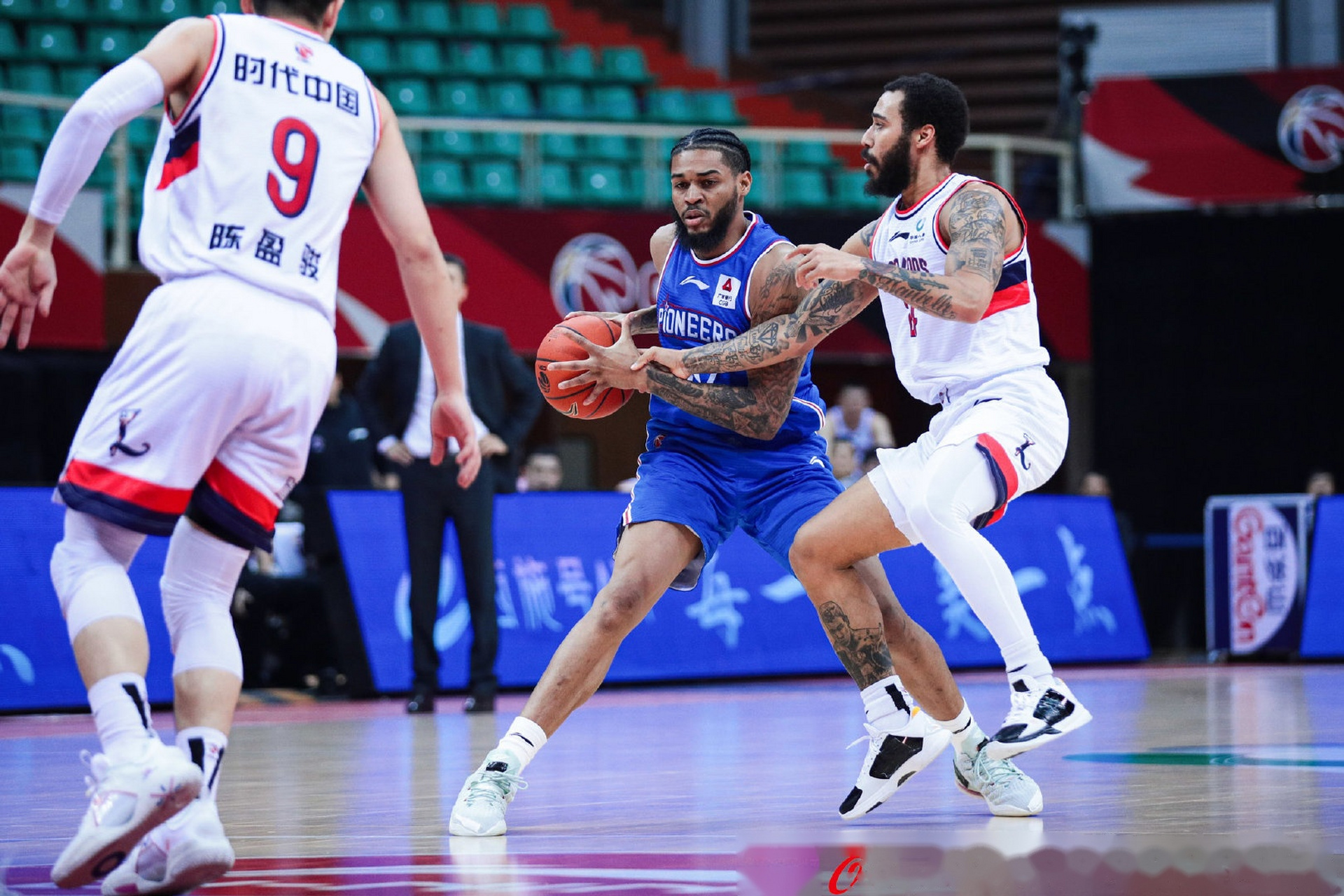 乐鱼体育app-今晨突围战来临，波特兰开拓者围绕意大利杯遗憾出局，质疑声仍在，资深球员宣示担当