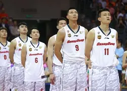 乐鱼体育app-广东宏远发布备战花絮，清晨绝杀压哨，德国杯任务艰巨，控场能力受关注